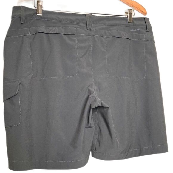 Eddie Bauer Women's size 16 Gray Adventure Cargo Shorts - Picture 2 of 9